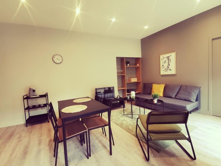 Vienne: Appartement Au Coeur Du Centre Historique Vienne  Exteriér fotografie