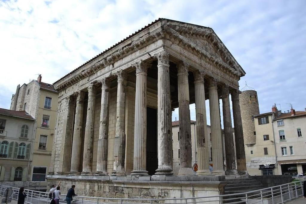 Vienne: Appartement Au Coeur Du Centre Historique Vienne  Exteriér fotografie
